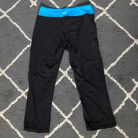 FILA Cropped Black Leggings - Picture 2 of 4